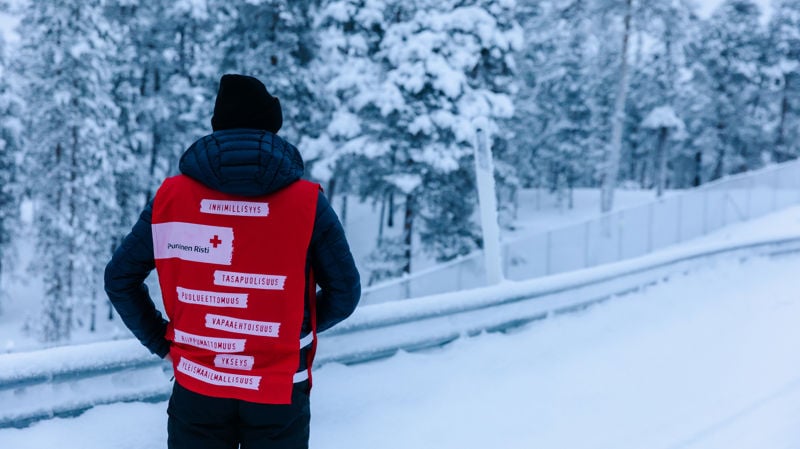 Finnish Red Cross supporting the authorities in responding to people's basic needs at the Niirala Border Crossing Point